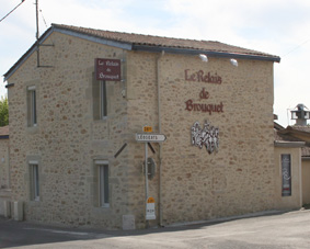 RESTAURANT.jpg